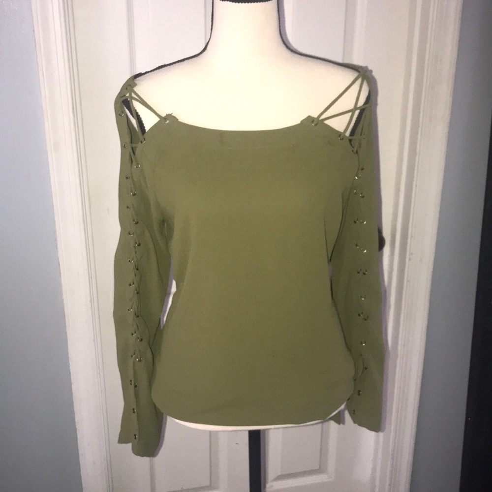 Greylin green lace up sleeve blouse